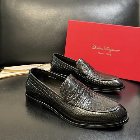 フェラガモ ビジネスシューズ