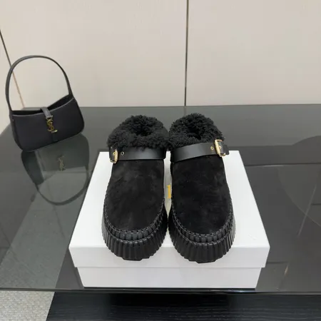 クロエ カジュアルシューズ