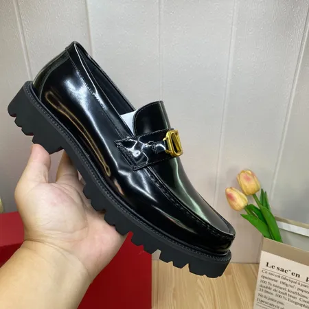 ヴァレンティノ ビジネスシューズ