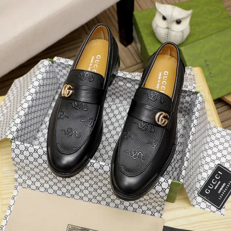 グッチ ビジネスシューズ