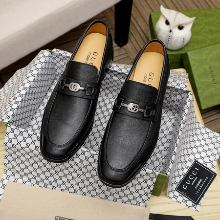 グッチ ビジネスシューズ