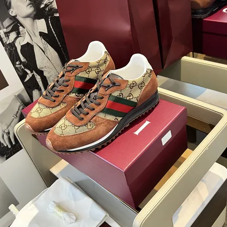 グッチ スニーカー