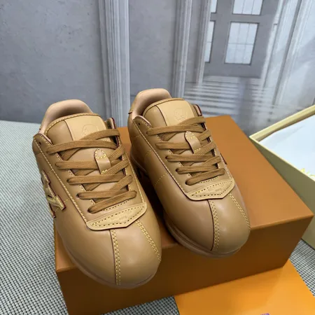 ルイヴィトン カジュアルシューズ