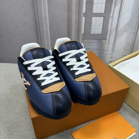 ルイヴィトン カジュアルシューズ