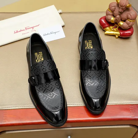 フェラガモ ビジネスシューズ