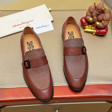 フェラガモ ビジネスシューズ