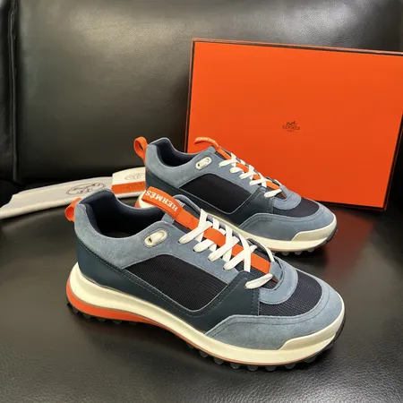 エルメス スニーカー