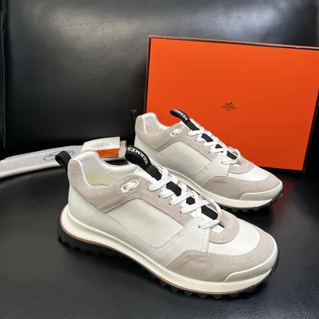 エルメス スニーカー