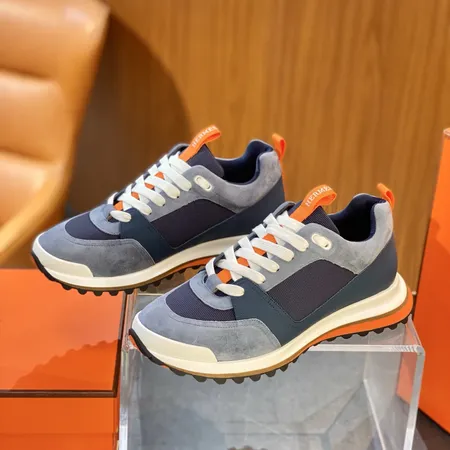 エルメス スニーカー