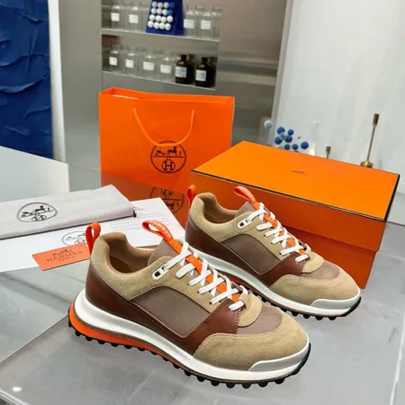 エルメス スニーカー