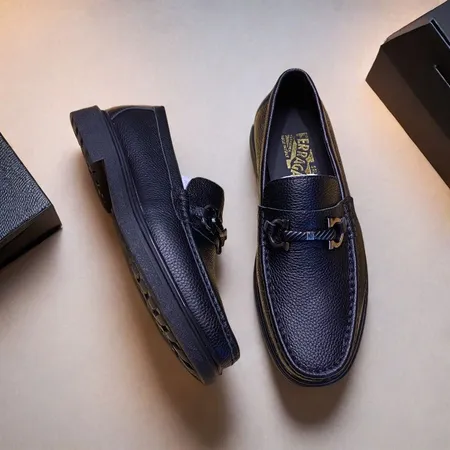 フェラガモ ビジネスシューズ