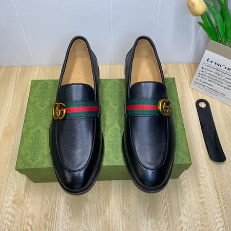 グッチ ビジネスシューズ