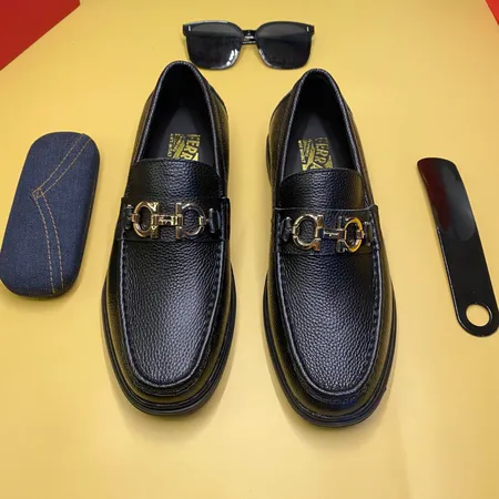 フェラガモ ビジネスシューズ