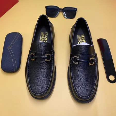 フェラガモ ビジネスシューズ