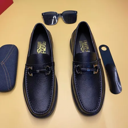 フェラガモ ビジネスシューズ