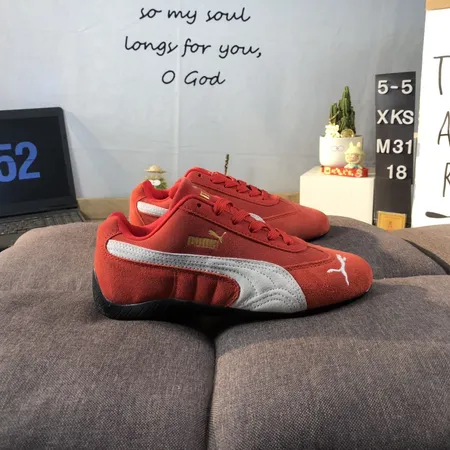 プーマ カジュアルシューズ