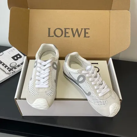 ロエベ カジュアルシューズ