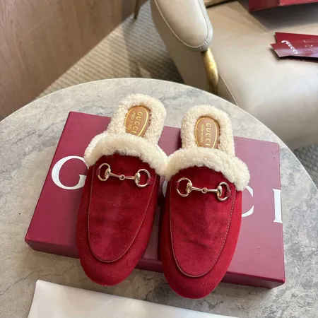 グッチ スリッパ