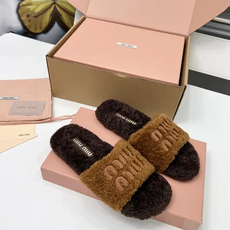 ミュウミュウ スリッパ