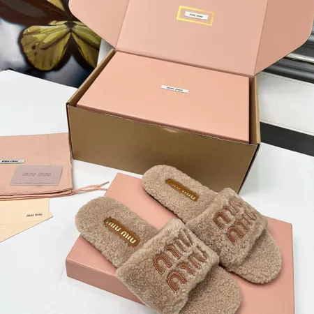 ミュウミュウ スリッパ