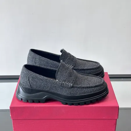 フェラガモ ビジネスシューズ