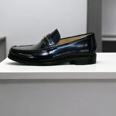 グッチ ビジネスシューズ