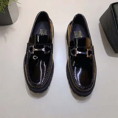 フェラガモ ビジネスシューズ