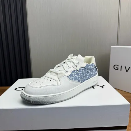 ジバンシィ カジュアルシューズ