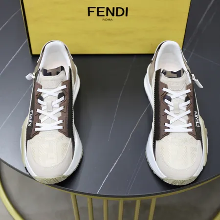 フェンディ スニーカー