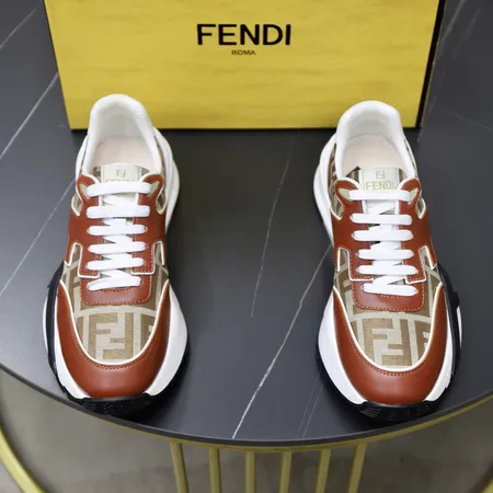 フェンディ スニーカー