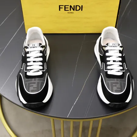 フェンディ スニーカー