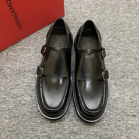 フェラガモ ビジネスシューズ