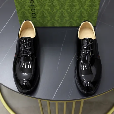 グッチ ビジネスシューズ