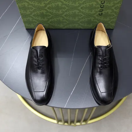 グッチ ビジネスシューズ