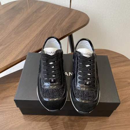 シャネル スニーカー