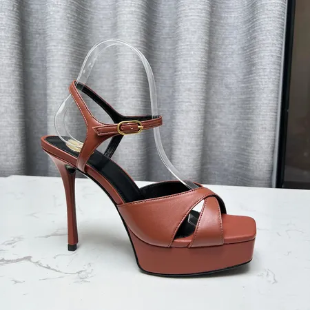 イブサンローラン サンダル