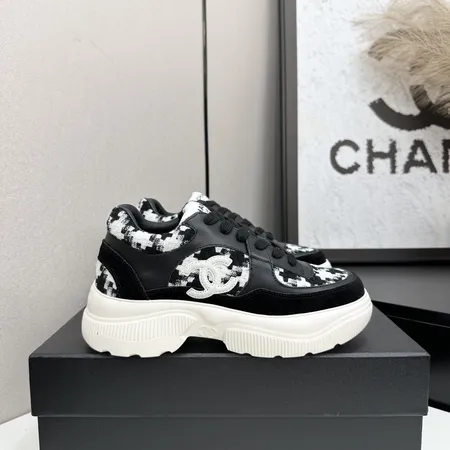 シャネル スニーカー