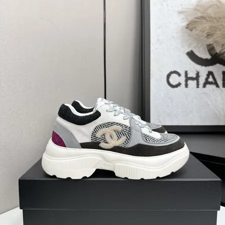 シャネル スニーカー