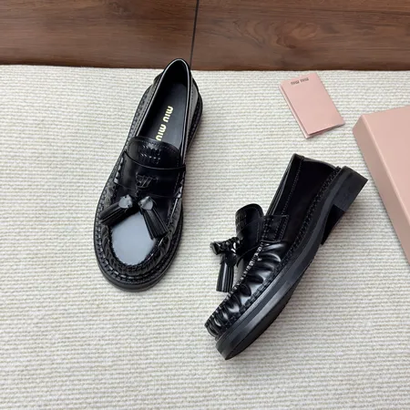 ミュウミュウ ビジネスシューズ