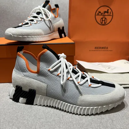 エルメス スニーカー