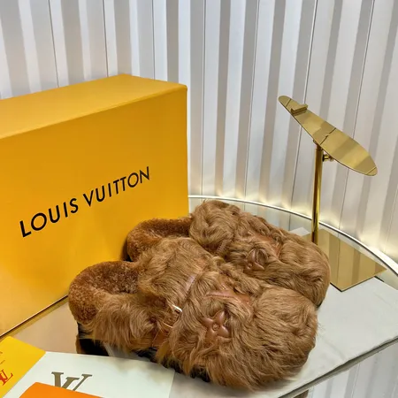 ルイヴィトン スリッパ