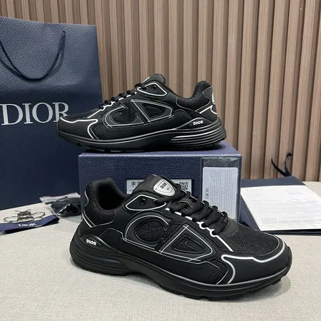 ディオール スニーカー