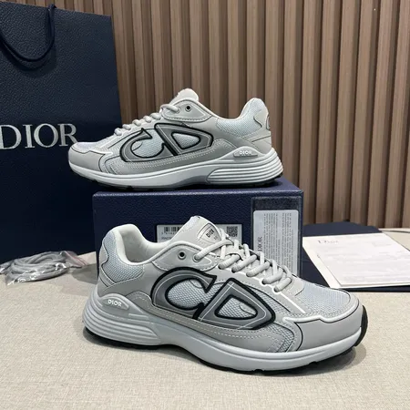 ディオール スニーカー