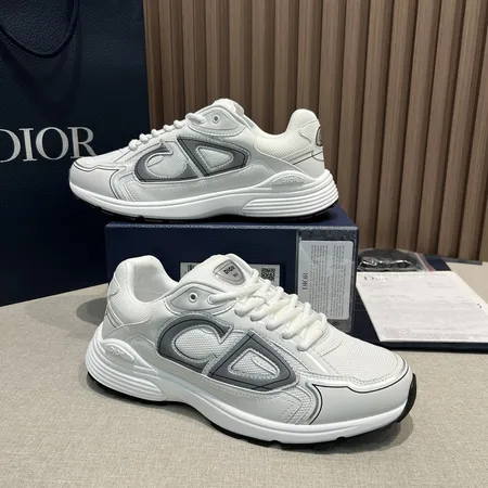 ディオール スニーカー