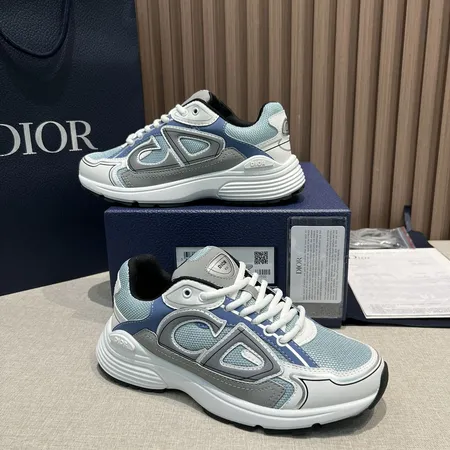 ディオール スニーカー