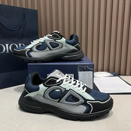 ディオール スニーカー