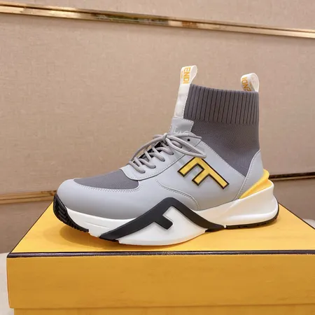 フェンディ スニーカー