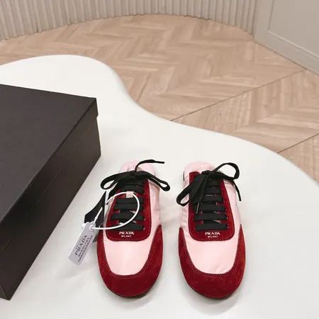 プラダ スリッパ