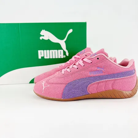 プーマ スニーカー