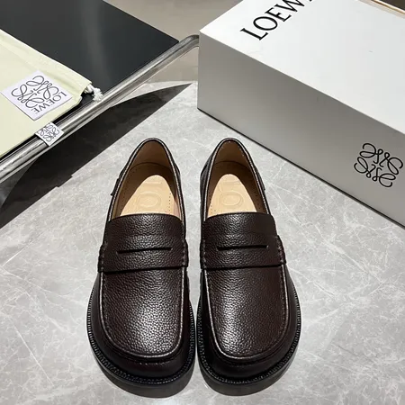 ロエベ ビジネスシューズ